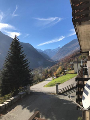 Hotels in Ala Di Stura